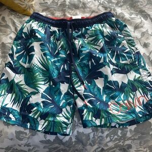 Men’s Calvin Klein swim trunks size M